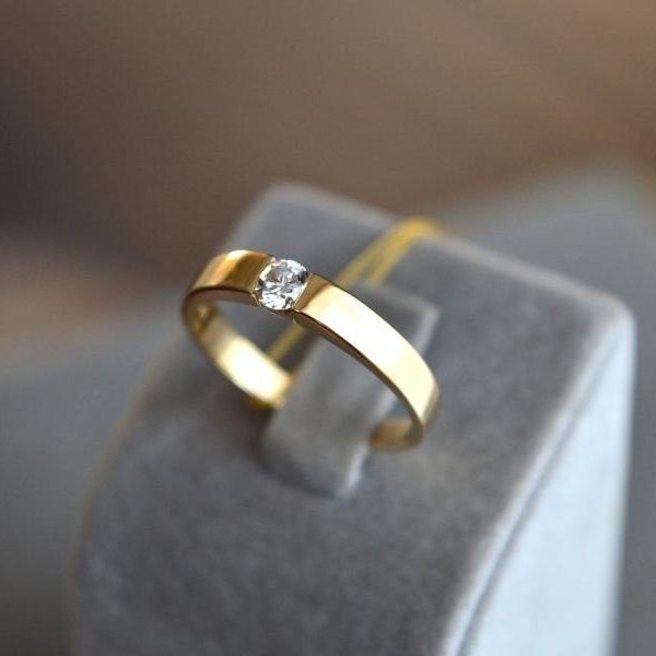 Sužadėtuvių žiedas su deimantu 0.185 ct