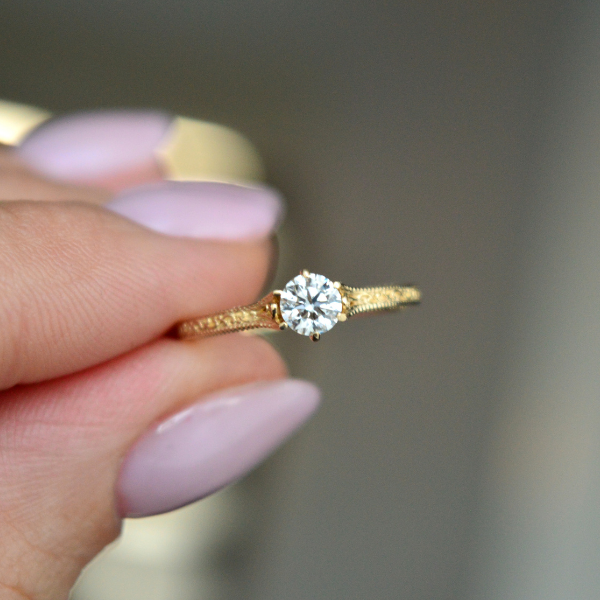 Sužadėtuvių žiedas su deimantu 0.32 ct