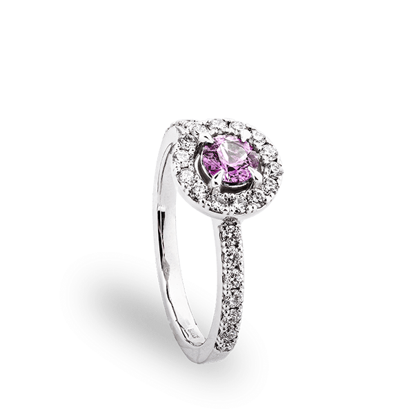 Auksinis žiedas su safyru ir deimantais