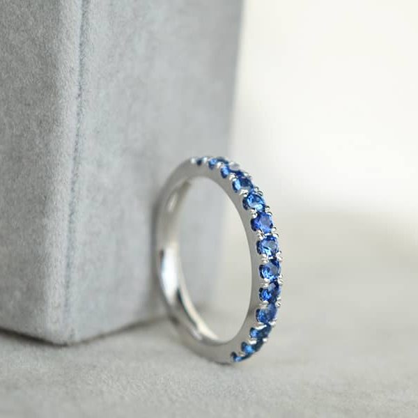 Auksinis žiedas su safyrais 0.77 ct. - Image 4