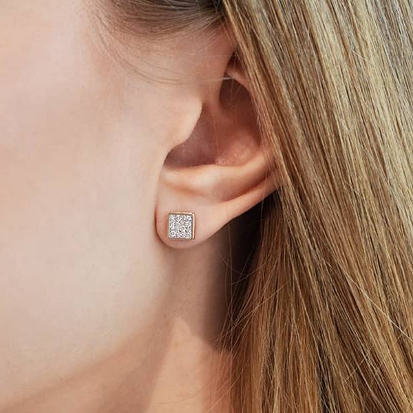 auskarai su deimantais