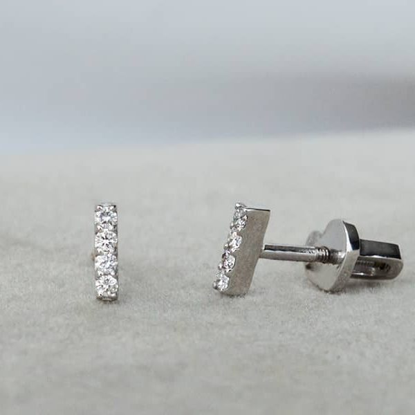 auskarai su deimantais