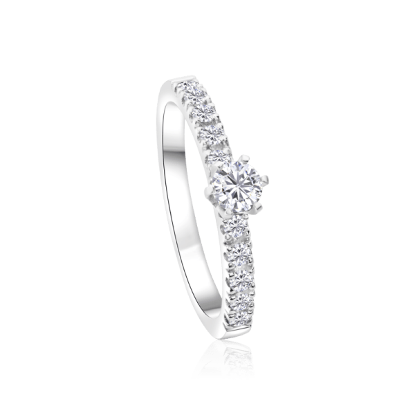 suzadetuviu ziedas su deimantais